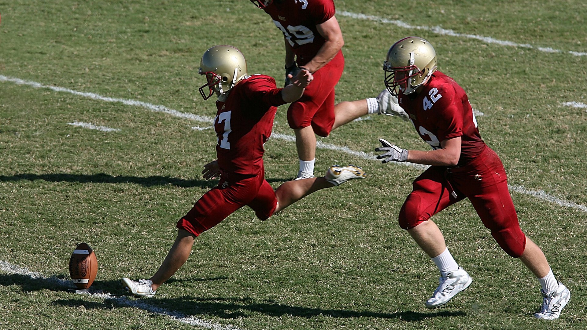 澳大利亚橄榄球的青训系统在全球橄榄球界中占据领先地位，橄榄球澳洲
